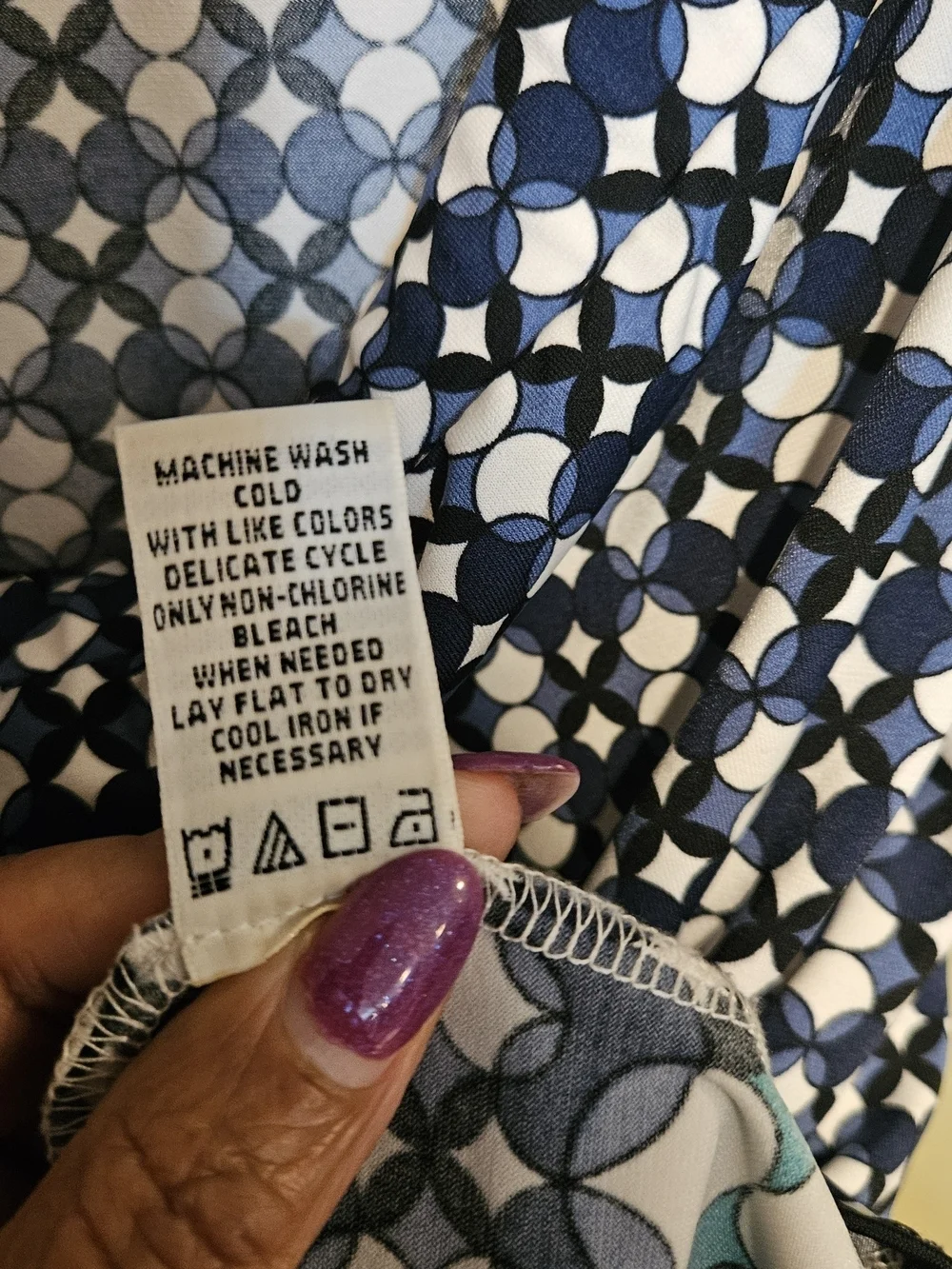 Max Studio Navy and White Circular Geometric Skirt